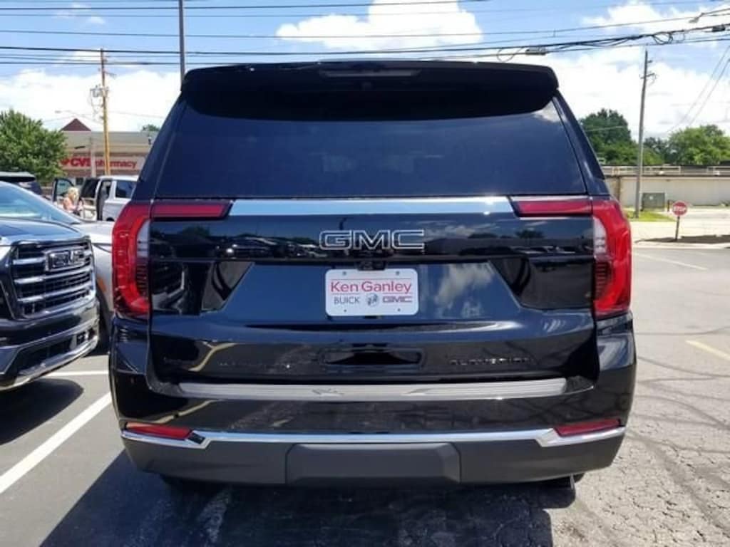 New 2026 GMC Yukon Elevation SUV