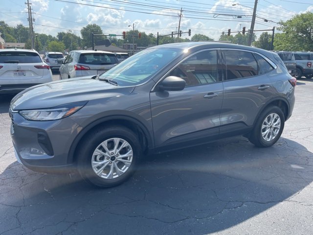 2024 Ford Escape Active photo 2