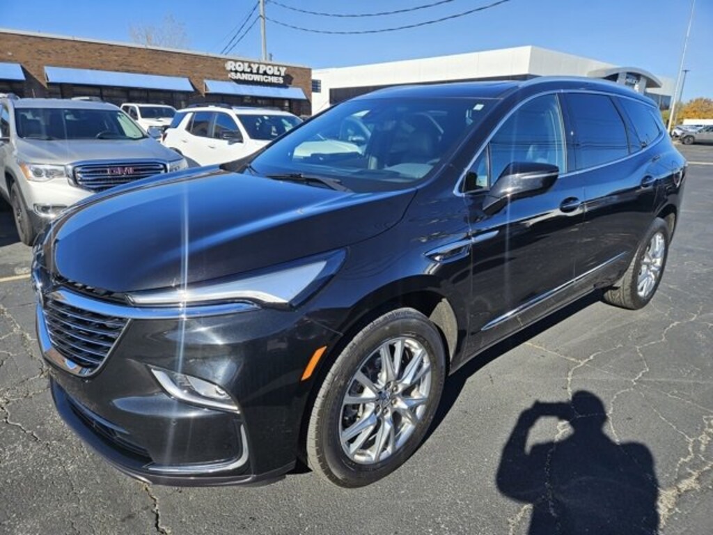 Used 2023 Buick Enclave Premium SUV