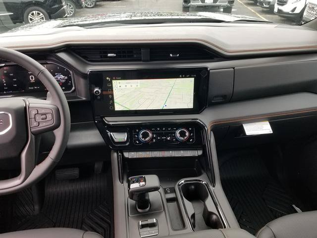 2026 GMC Sierra 1500 AT4 - Photo 8