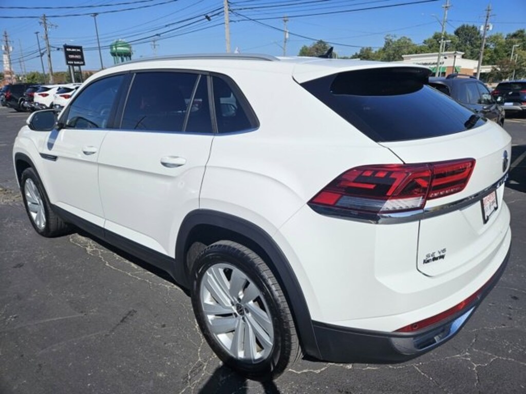Used 2022 Volkswagen Atlas Cross Sport 3.6L V6 SE w/Technology SUV