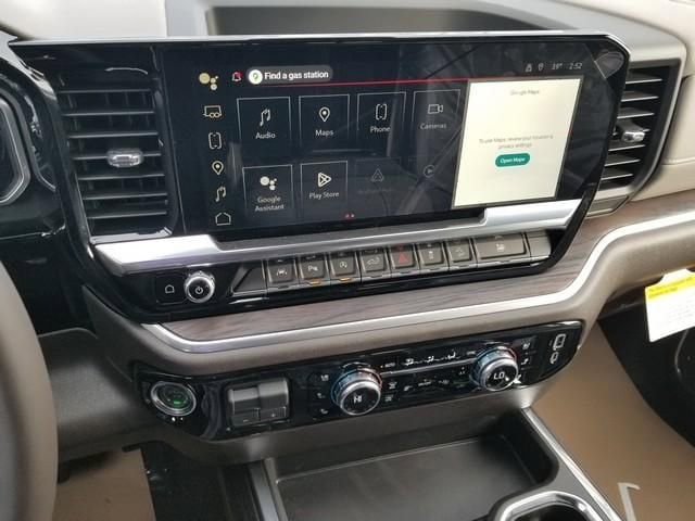 2026 GMC Sierra 1500 SLT - Photo 11