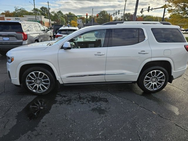 2023 Gmc Acadia Denali photo 4