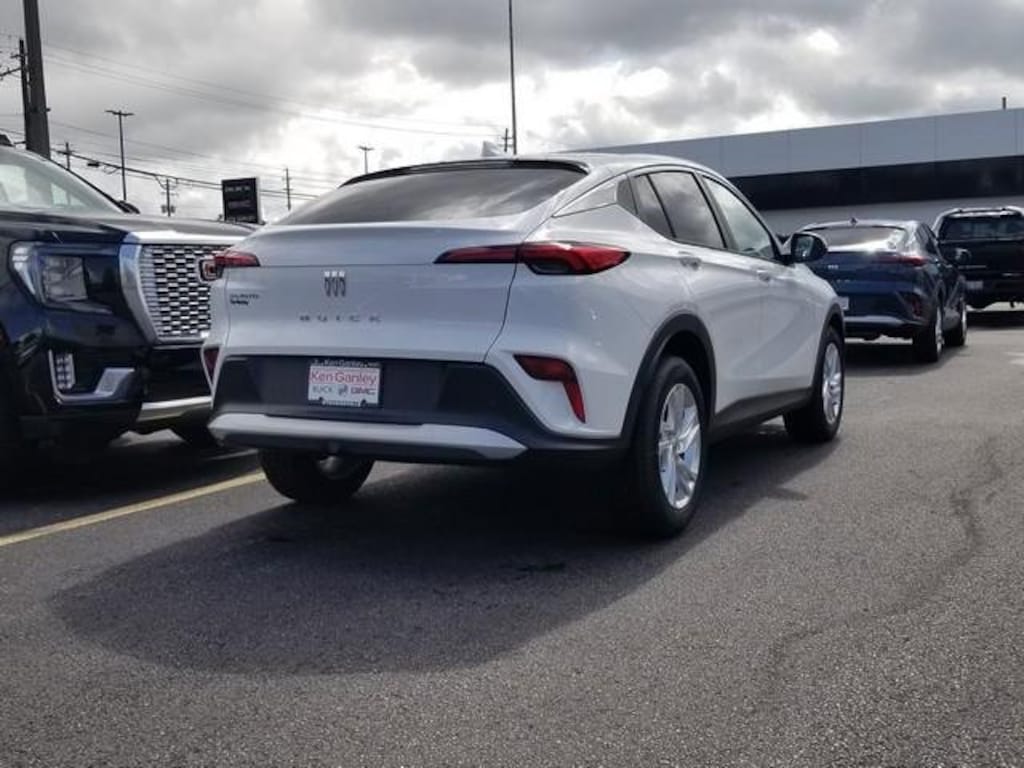 New 2026 Buick Envista Preferred SUV