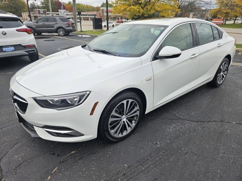 Used 2019 Buick Regal Sportback Essence Hatchback
