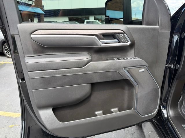 2025 Chevrolet Silverado 2500HD LTZ - Photo 11