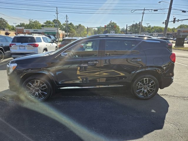 2023 Gmc Terrain Denali photo 4