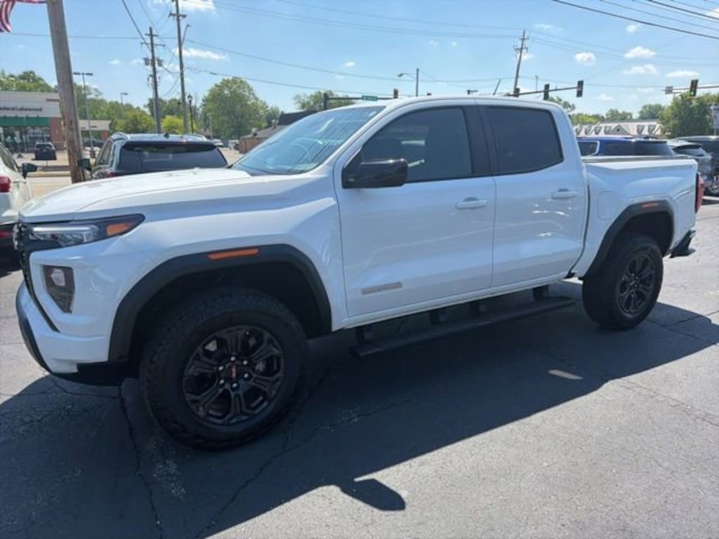 Used 2025 GMC Canyon Elevation Truck Crew Cab