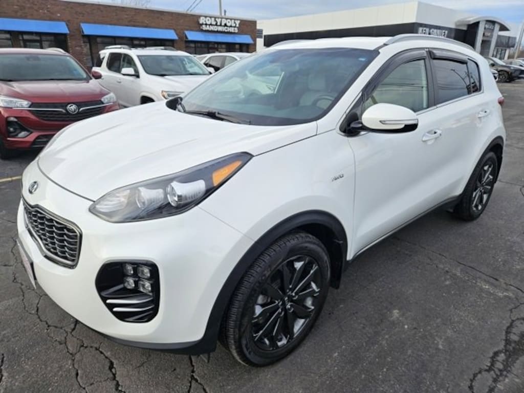Used 2018 Kia Sportage EX SUV