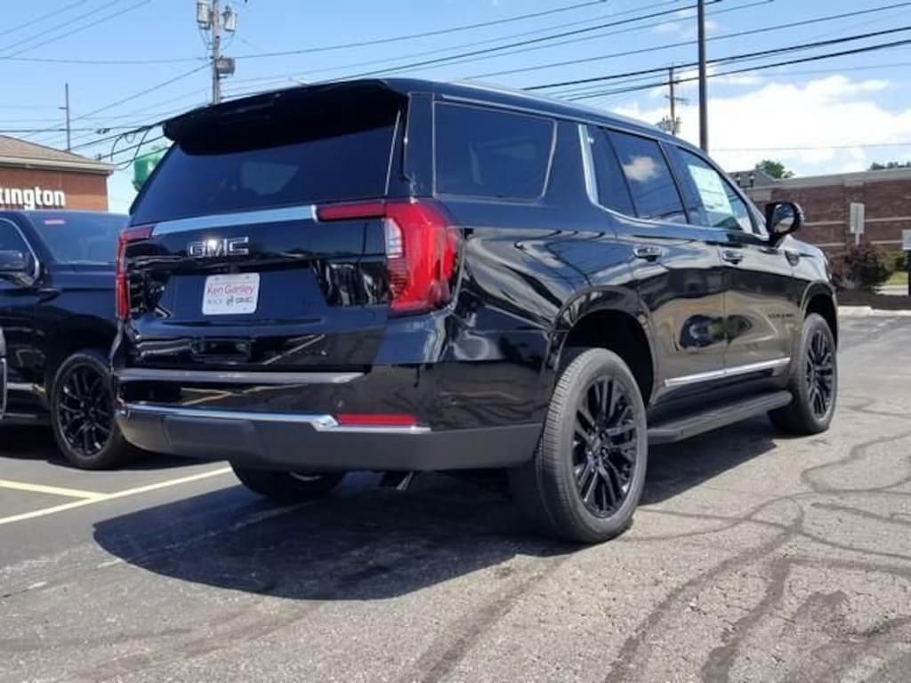 New 2026 GMC Yukon Elevation SUV