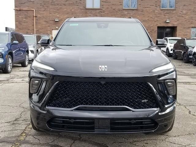 2025 Buick Enclave Sport Touring photo 2