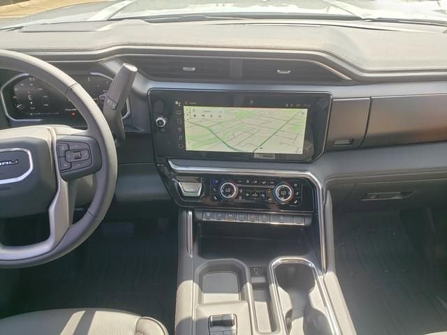 2026 GMC Sierra 2500HD Denali - Photo 8