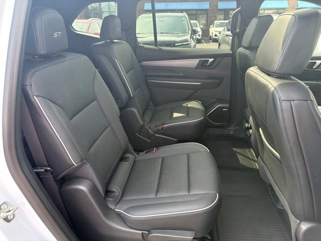 2026 Buick Enclave Sport Touring - Photo 18