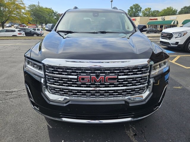 2023 Gmc Acadia Denali photo 2