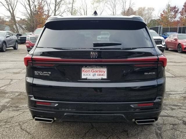 2026 Buick Enclave Sport Touring photo 3