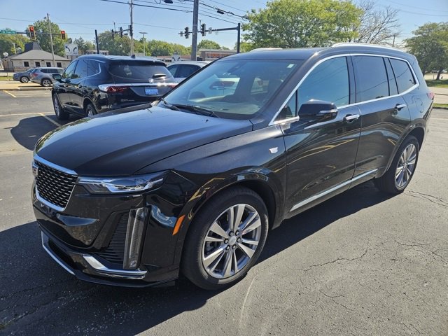 2023 Cadillac XT6 Premium Luxury photo 3
