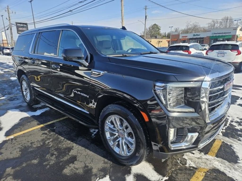 Used 2022 GMC Yukon XL SLT SUV