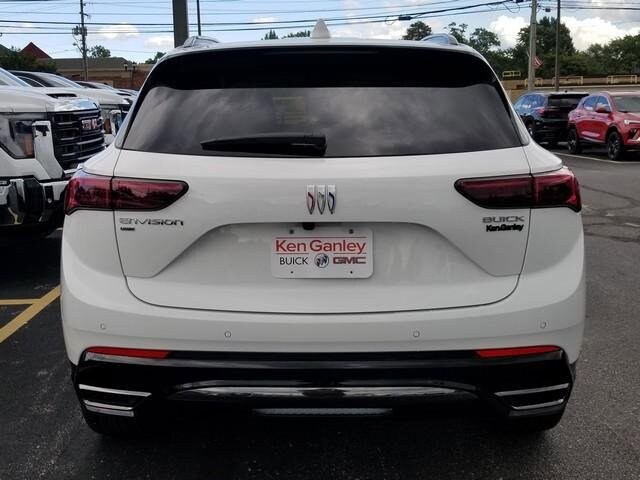 2025 Buick Envision Sport Touring photo 4