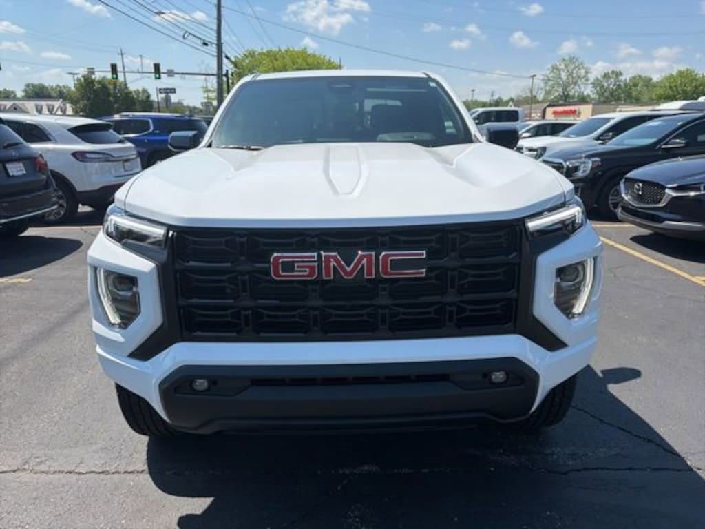 Used 2025 GMC Canyon Elevation Truck Crew Cab