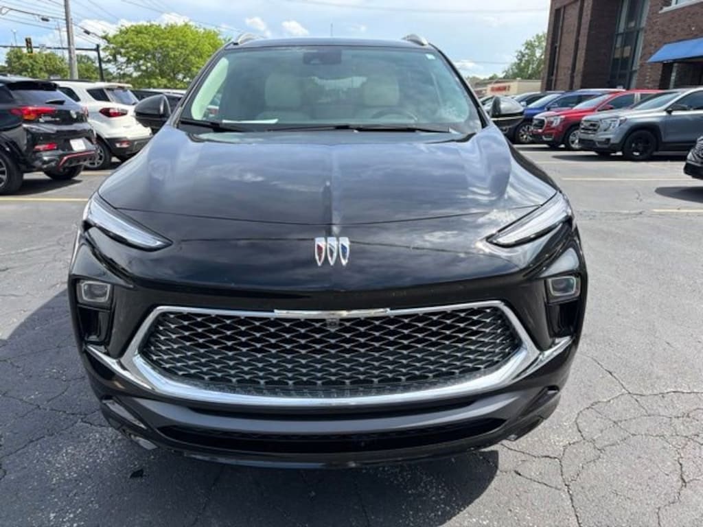 Used 2024 Buick Encore GX Avenir SUV