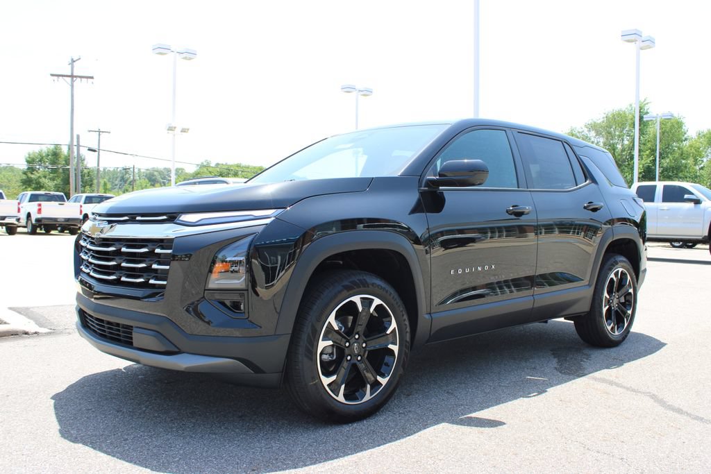 2026 Chevrolet Equinox LT - Photo 8