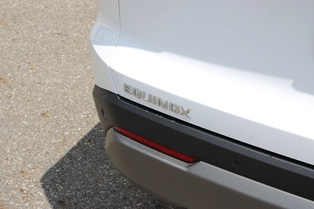 2025 Chevrolet Equinox LT - Photo 34