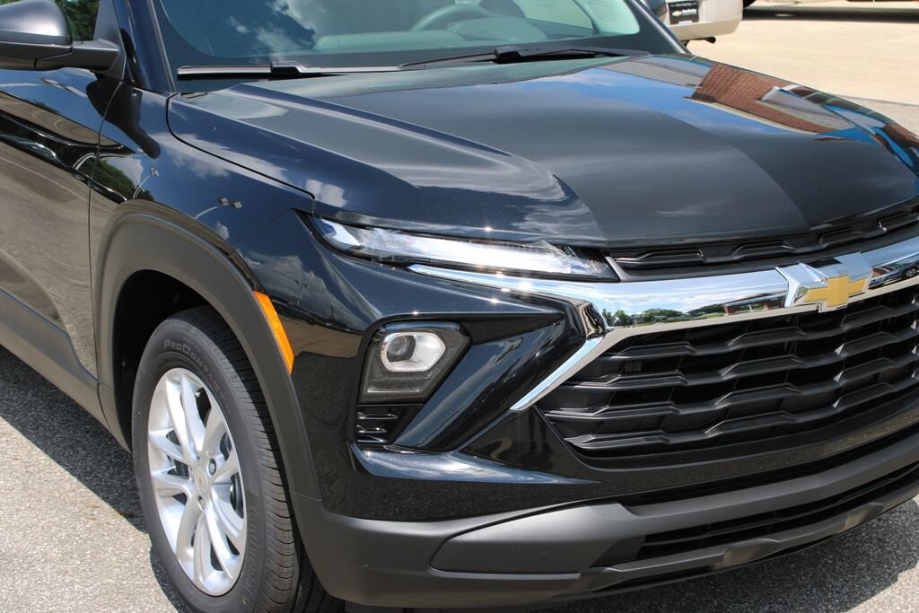 New 2026 Chevrolet Trailblazer LS SUV