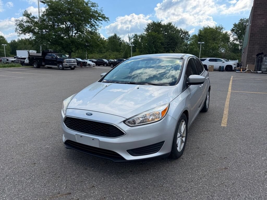 Used 2018 Ford Focus SE Hatchback
