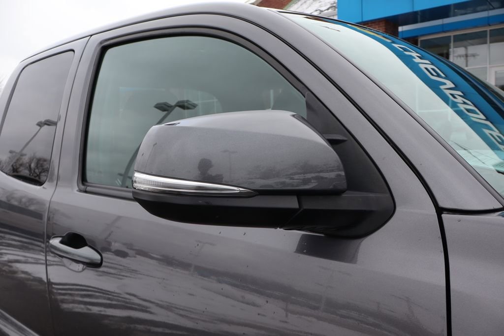 Used 2016 Toyota Tacoma SR5 Truck Access Cab