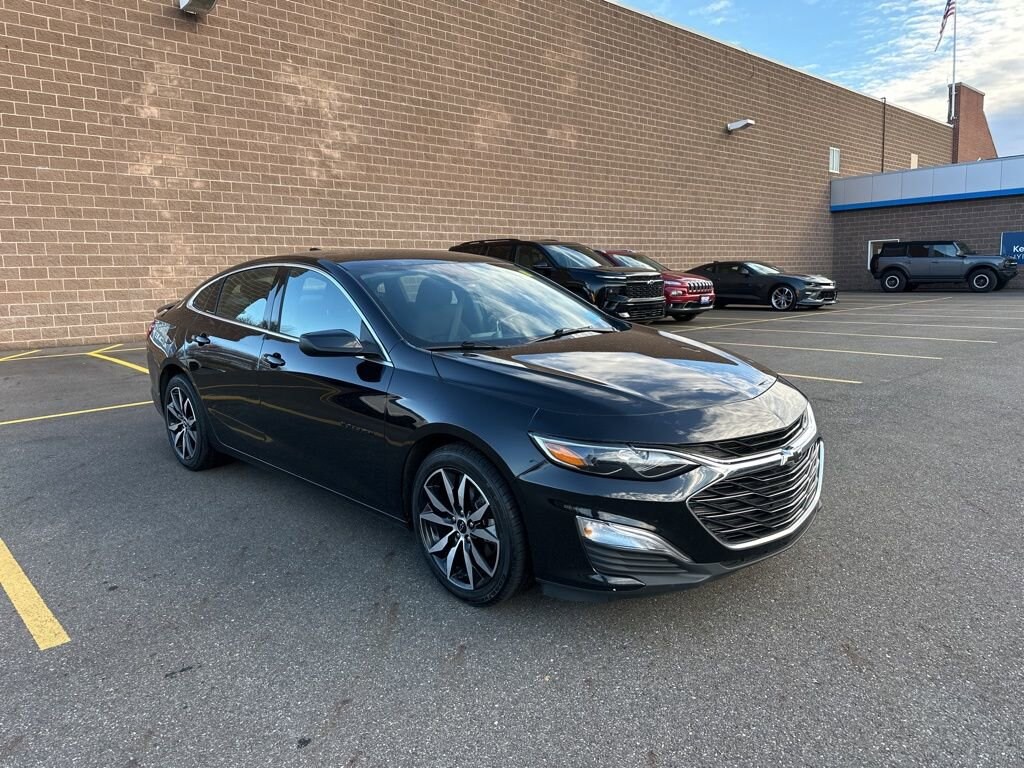 Used 2023 Chevrolet Malibu RS Sedan