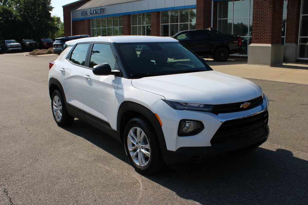 Used 2023 Chevrolet Trailblazer LS SUV