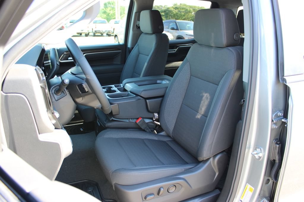 2026 Chevrolet Silverado 1500 LT - Photo 14