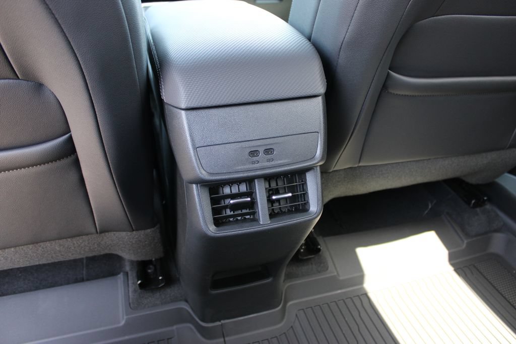 2026 Chevrolet Equinox LT - Photo 38