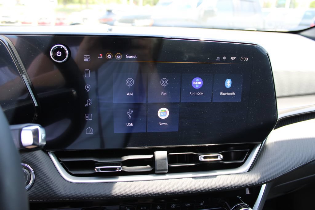 2026 Chevrolet Equinox LT - Photo 23