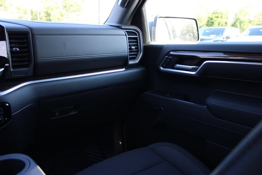 2026 Chevrolet Silverado 1500 LT - Photo 42