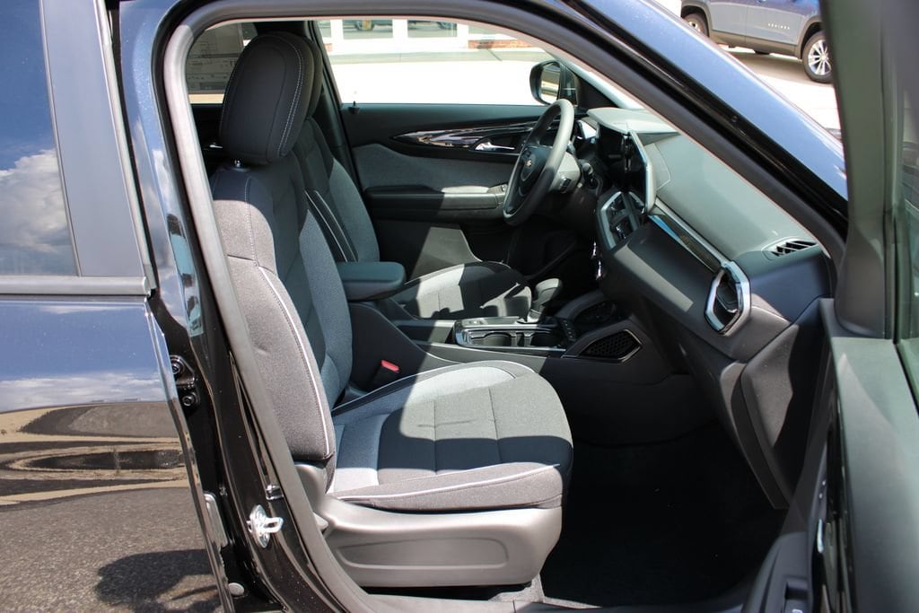 2026 Chevrolet Trailblazer LS - Photo 39
