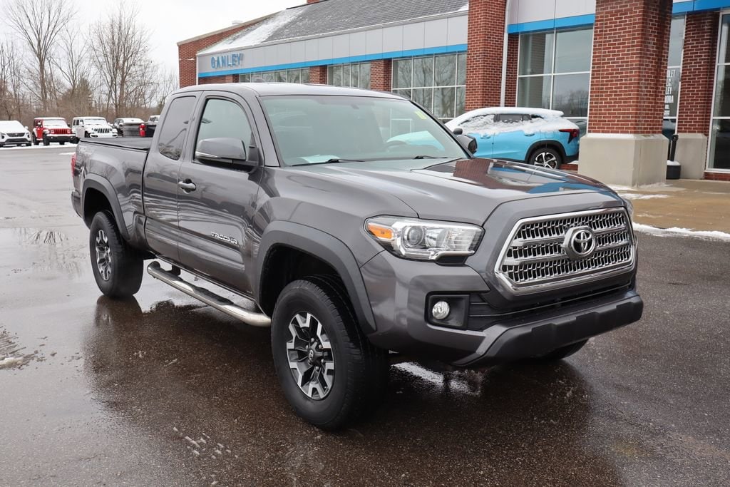 Used 2016 Toyota Tacoma SR5 Truck Access Cab