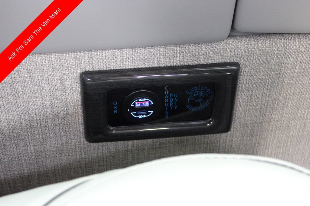 2026 Chevrolet Express Cargo Work Van - Photo 42