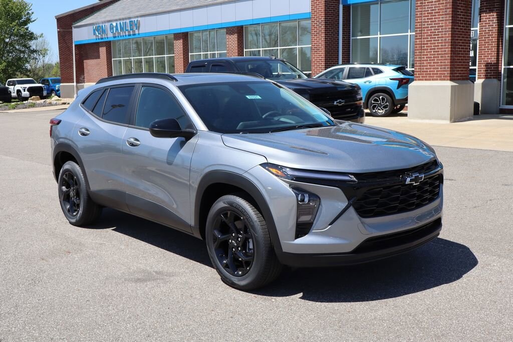 New 2026 Chevrolet Trax LT SUV