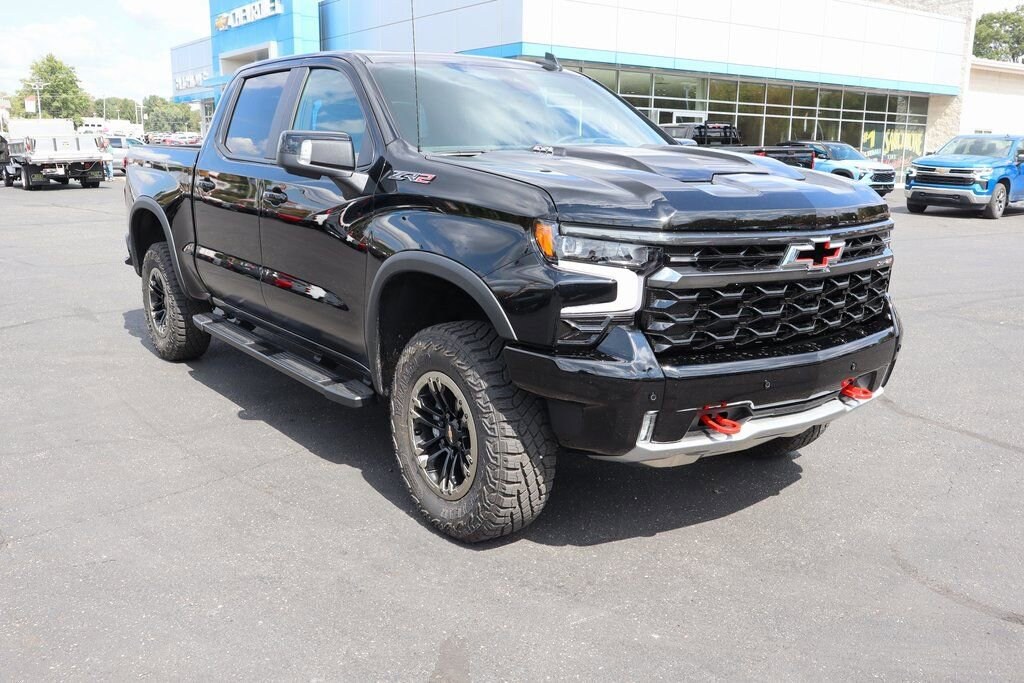 New 2025 Chevrolet Silverado 1500 ZR2 Truck