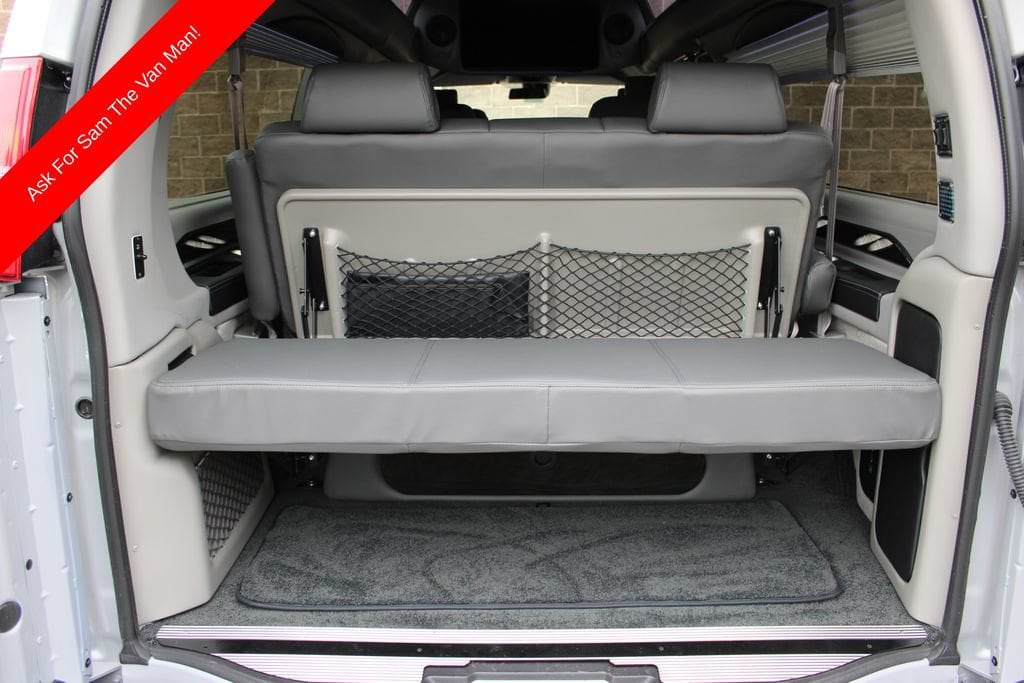 2026 Chevrolet Express Cargo Work Van - Photo 34