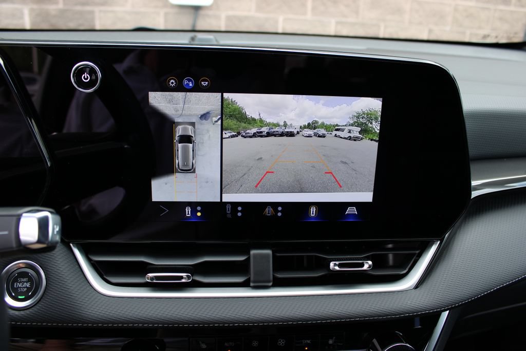 2025 Chevrolet Equinox LT - Photo 21