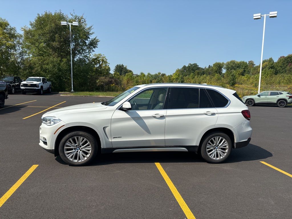 Used 2016 BMW X5 xDrive35i with VIN 5UXKR0C57G0P22869 for sale in Aurora, OH