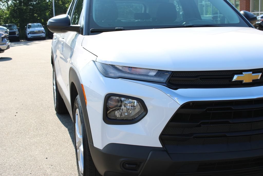 Used 2023 Chevrolet Trailblazer LS SUV
