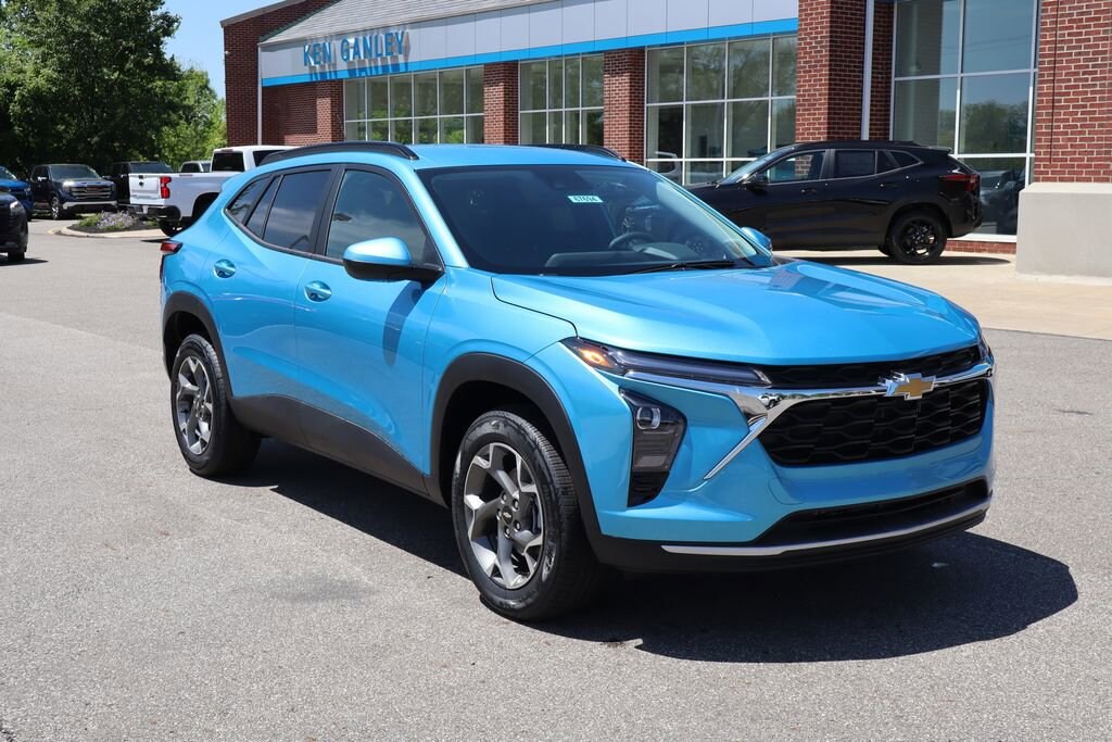 New 2026 Chevrolet Trax LT SUV