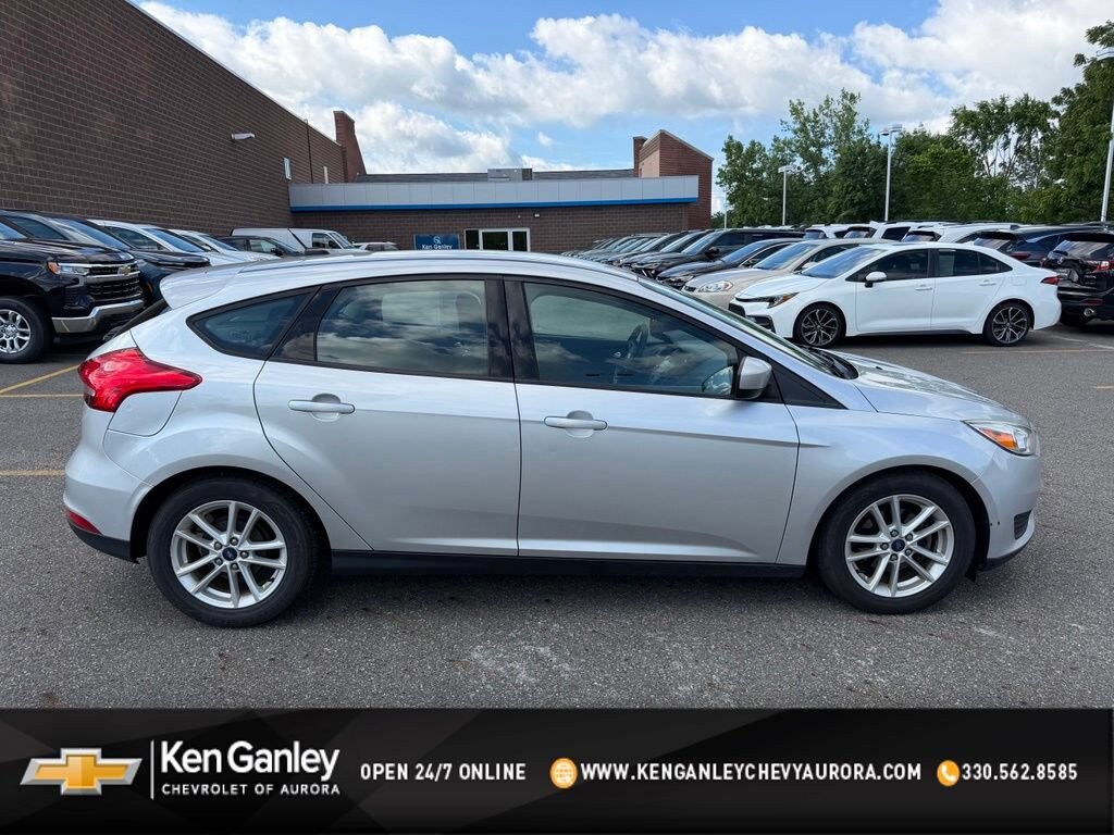 Used 2018 Ford Focus SE Hatchback