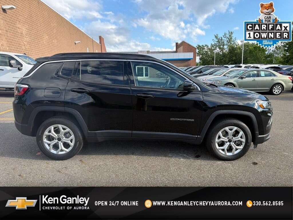 Used 2025 Jeep Compass Latitude SUV