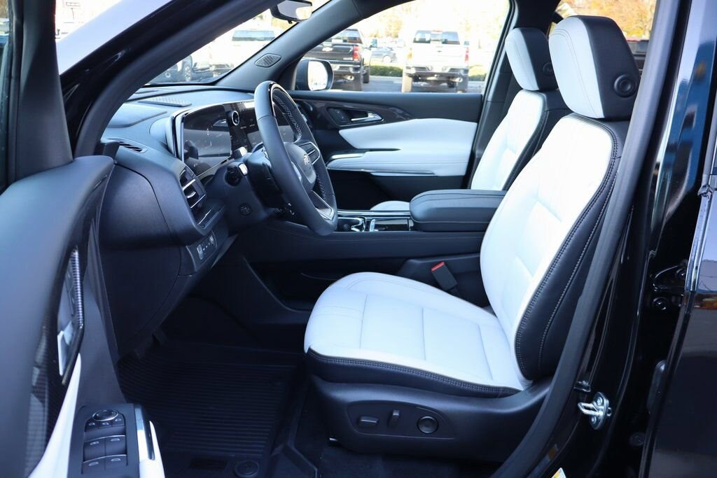 New 2026 Chevrolet Traverse High Country SUV