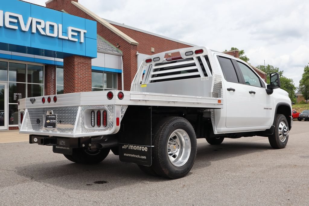 2026 Chevrolet Silverado 3500 HD Work Truck - Photo 32