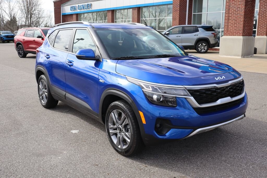 Used 2023 Kia Seltos S SUV